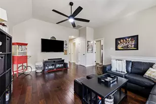 218 Champions Dr, Georgetown, TX 78628 - Photo 24