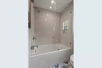 1175 San Bernard Street, Austin, TX 78702 - Photo 34