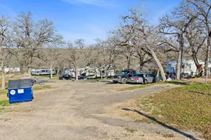 21000 Trappers Trail, Manor, TX 78653 - Photo 32