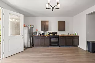 21000 Trappers Trail, Manor, TX 78653 - Photo 24