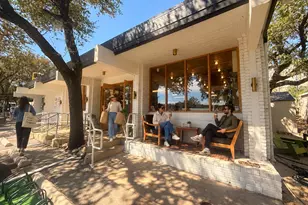 1325 Spyglass Dr, Austin, TX 78746 - Photo 38