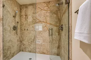 1325 Spyglass Dr, Austin, TX 78746 - Photo 20