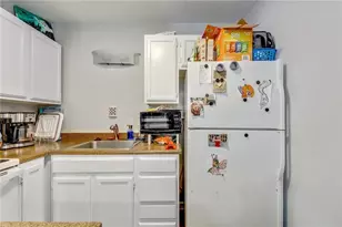 1000 W 26th St, Austin, TX 78705 - Photo 8