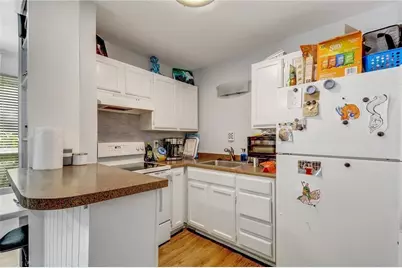 1000 W 26th Street #109, Austin, TX 78705 - Photo 6