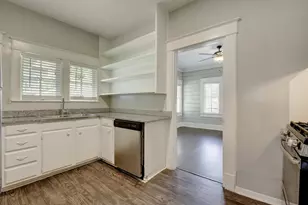 903 Shoal Cliff Ct, Austin, TX 78705 - Photo 10