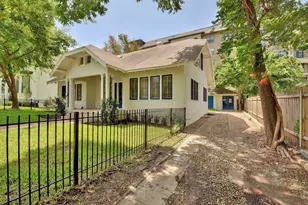 903 Shoal Cliff Ct, Austin, TX 78705 - Photo 2