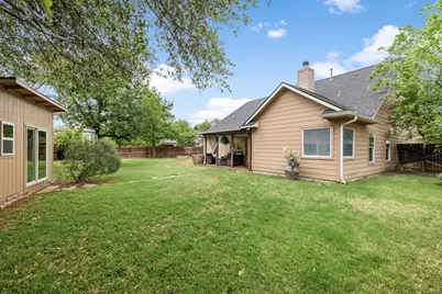 300 River Bluff Circle, Georgetown, TX 78626 - Photo 34