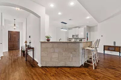 300 River Bluff Circle, Georgetown, TX 78626 - Photo 10