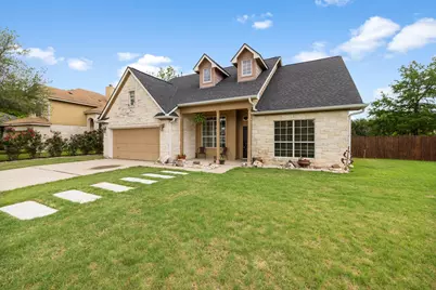 300 River Bluff Circle, Georgetown, TX 78626 - Photo 2
