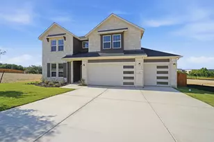 401 Joy Ln, Liberty Hill, TX 78642 - Photo 2