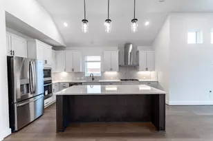 401 Joy Ln, Liberty Hill, TX 78642 - Photo 2