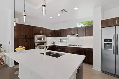1500 Summit Street #5, Austin, TX 78741 - Photo 16