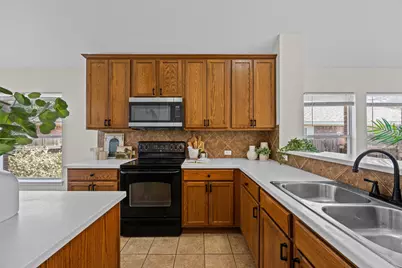 3701 Pine Needle Circle, Round Rock, TX 78681 - Photo 8