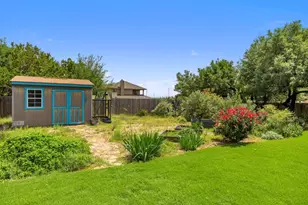 17700 Linkview Dr, Dripping Springs, TX 78620 - Photo 24