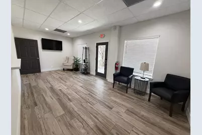2209 9th Street, Marble Falls, TX 78654 - Photo 4