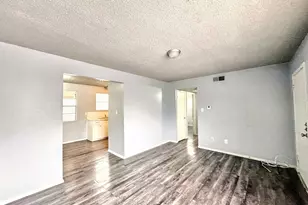 712 Martindale Rd, San Marcos, TX 78666 - Photo 6