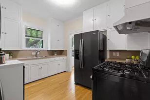 601 E 43rd St, Austin, TX 78751 - Photo 12