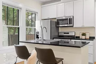 601 E 43rd St, Austin, TX 78751 - Photo 20