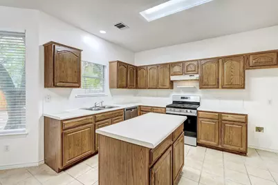 13220 Darwin Lane, Austin, TX 78729 - Photo 18