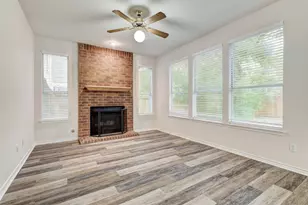 13220 Darwin Ln, Austin, TX 78729 - Photo 4