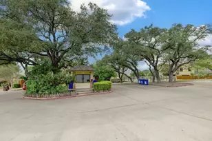 11901 Swearingen Dr, Austin, TX 78758 - Photo 36