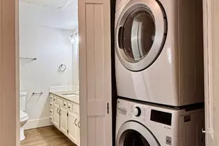 2605 Enfield Rd, Austin, TX 78703 - Photo 14