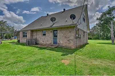 1689 Fm 2104, Paige, TX 78659 - Photo 4