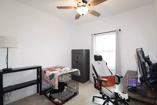 2307 Red Sky Dr, Lockhart, TX 78644 - Photo 12