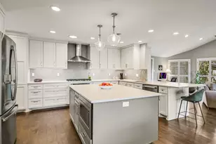2207 Cypress Point E, Austin, TX 78746 - Photo 8