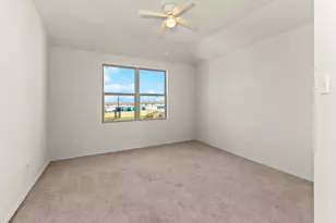 224 Circle Wy, Jarrell, TX 76537 - Photo 14