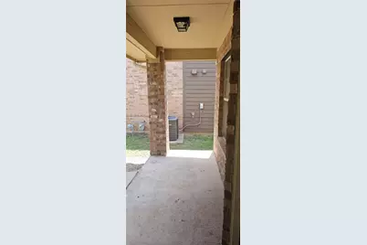 7213 Outfitter Drive, Austin, TX 78744 - Photo 16