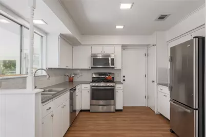 1007 Quail Park Drive, Austin, TX 78758 - Photo 10