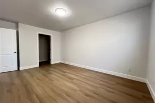 3310 Hycreek Dr, Austin, TX 78723 - Photo 14