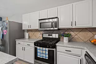 18029 Basket Flower Bend, Elgin, TX 78621 - Photo 14