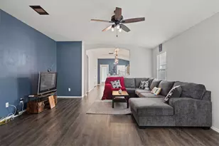 18029 Basket Flower Bend, Elgin, TX 78621 - Photo 8