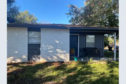 1001 W Haynie Street, Llano, TX 78643 - Photo 1