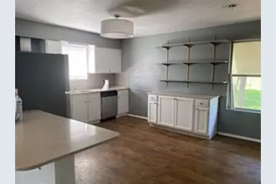 1001 W Haynie Street, Llano, TX 78643 - Photo 16