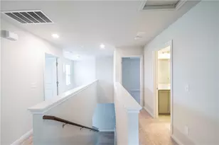 8208 Cottage Rose Dr, Austin, TX 78744 - Photo 20