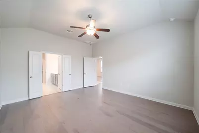 8208 Cottage Rose Drive, Austin, TX 78744 - Photo 14