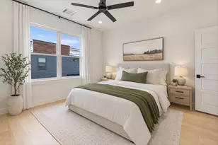 2006 S L Davis Ave, Austin, TX 78702 - Photo 10