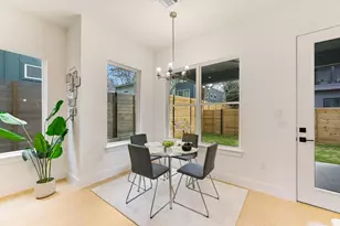 2006 S L Davis Ave, Austin, TX 78702 - Photo 4