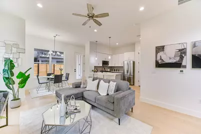 2006 Sl Davis Avenue #2, Austin, TX 78702 - Photo 2