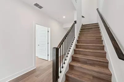 200 W 56th Street #5103, Austin, TX 78751 - Photo 12