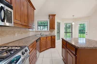 702 Woodson Drive, Caldwell, TX 77836 - Photo 12