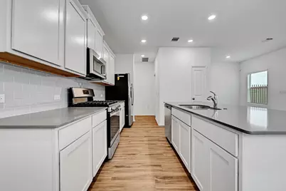 7312 Spotted Leaf Way, Del Valle, TX 78617 - Photo 14