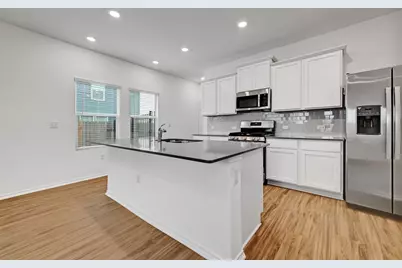 7312 Spotted Leaf Way, Del Valle, TX 78617 - Photo 10