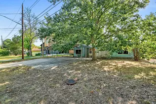 4503 S 3rd St, Austin, TX 78745 - Photo 2