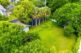 7312 E Ben White Blvd, Austin, TX 78741 - Photo 1