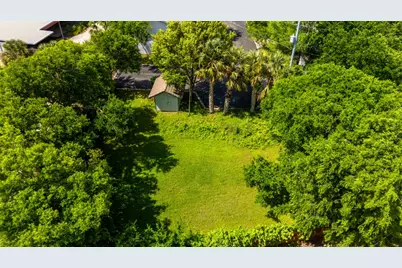 7312 E Ben White Boulevard #18, Austin, TX 78741 - Photo 4