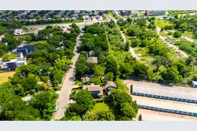 7312 E Ben White Boulevard #18, Austin, TX 78741 - Photo 6